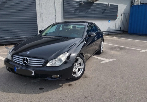 Mercedes-Benz CLS cena 38500 przebieg: 283552, rok produkcji 2006 z Jasło małe 106